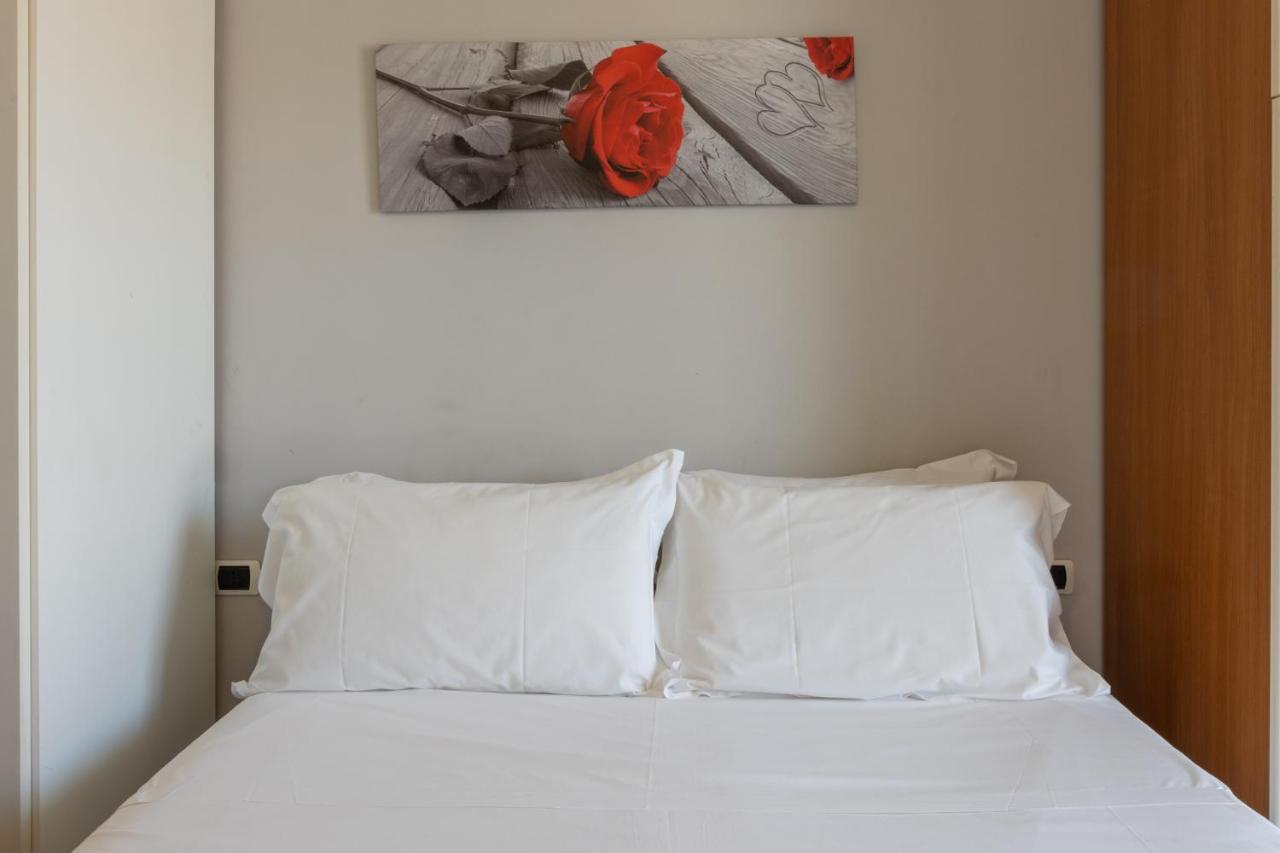 Bed And Breakfast Del Fiore Кальяри Экстерьер фото